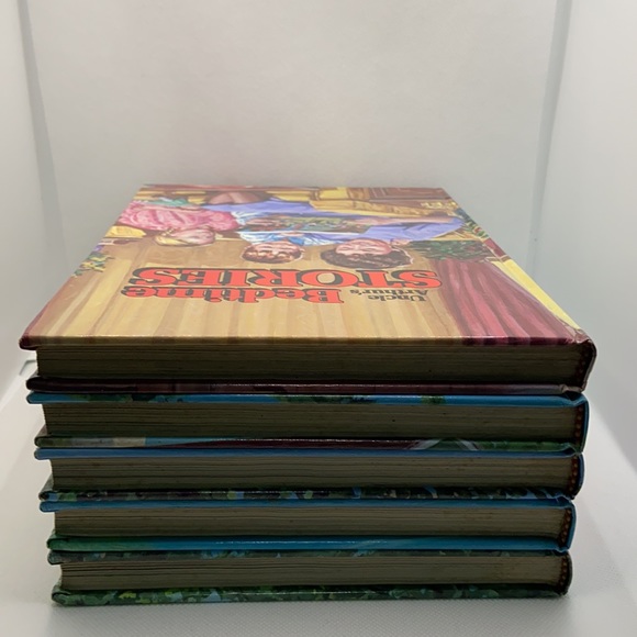 Vintage Uncle Arthur’s Bedtime Stories Complete 5 Volume Set Hardcovers 1970’s - Picture 12 of 15